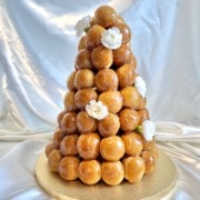 Croquembouche (soezentoren) By Amsterdam Patisserie
